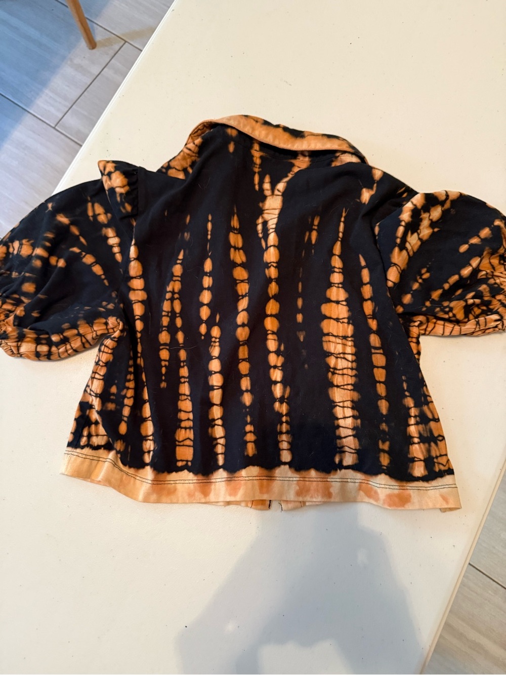 Tie-Dye Short Sleeve Top in Black & Orange